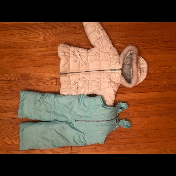 Snow pants and jacket set - Picture 1 of 2